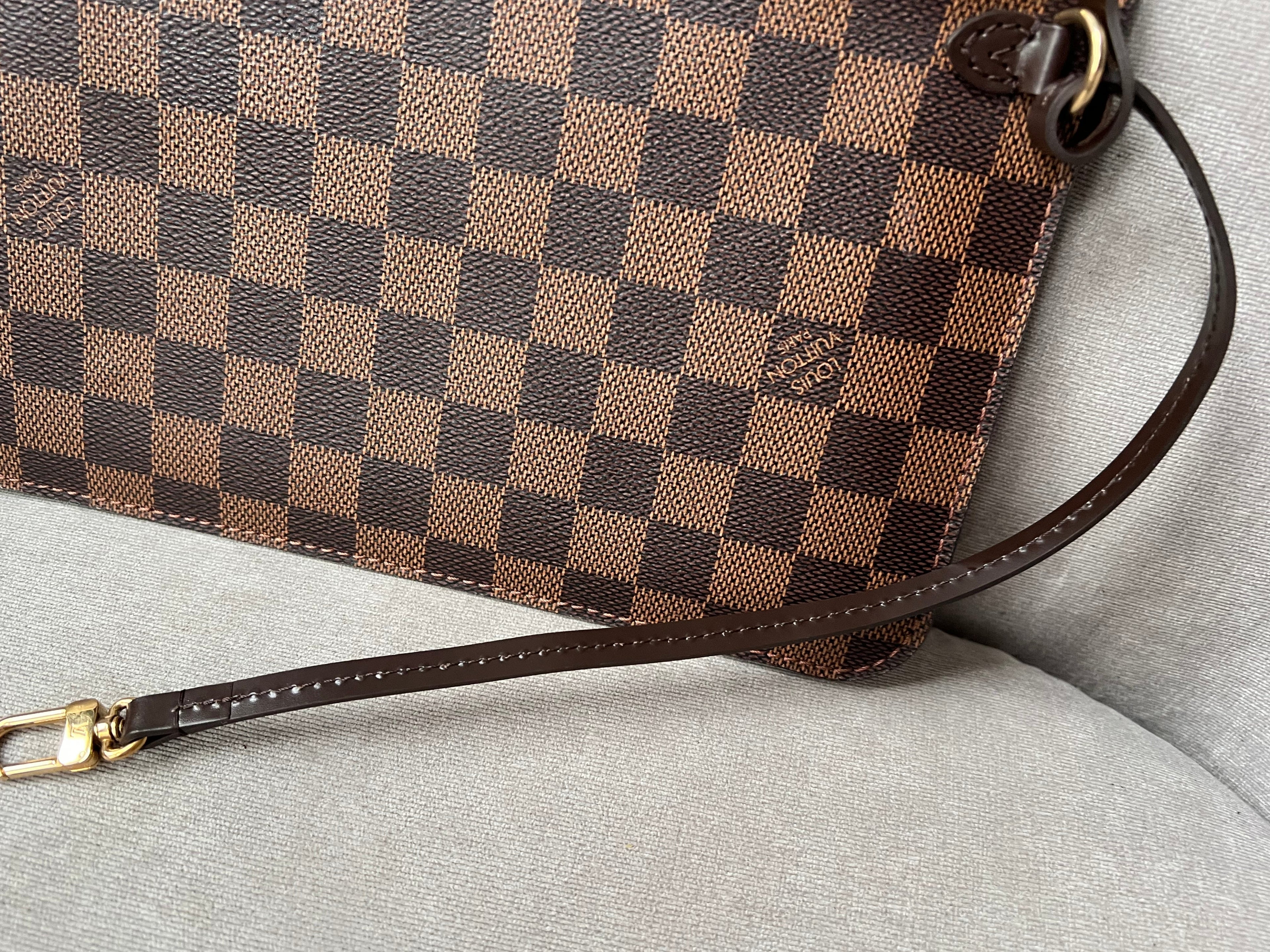 Louis Vuitton Pouch (from Neverfull) in Damier Ebene