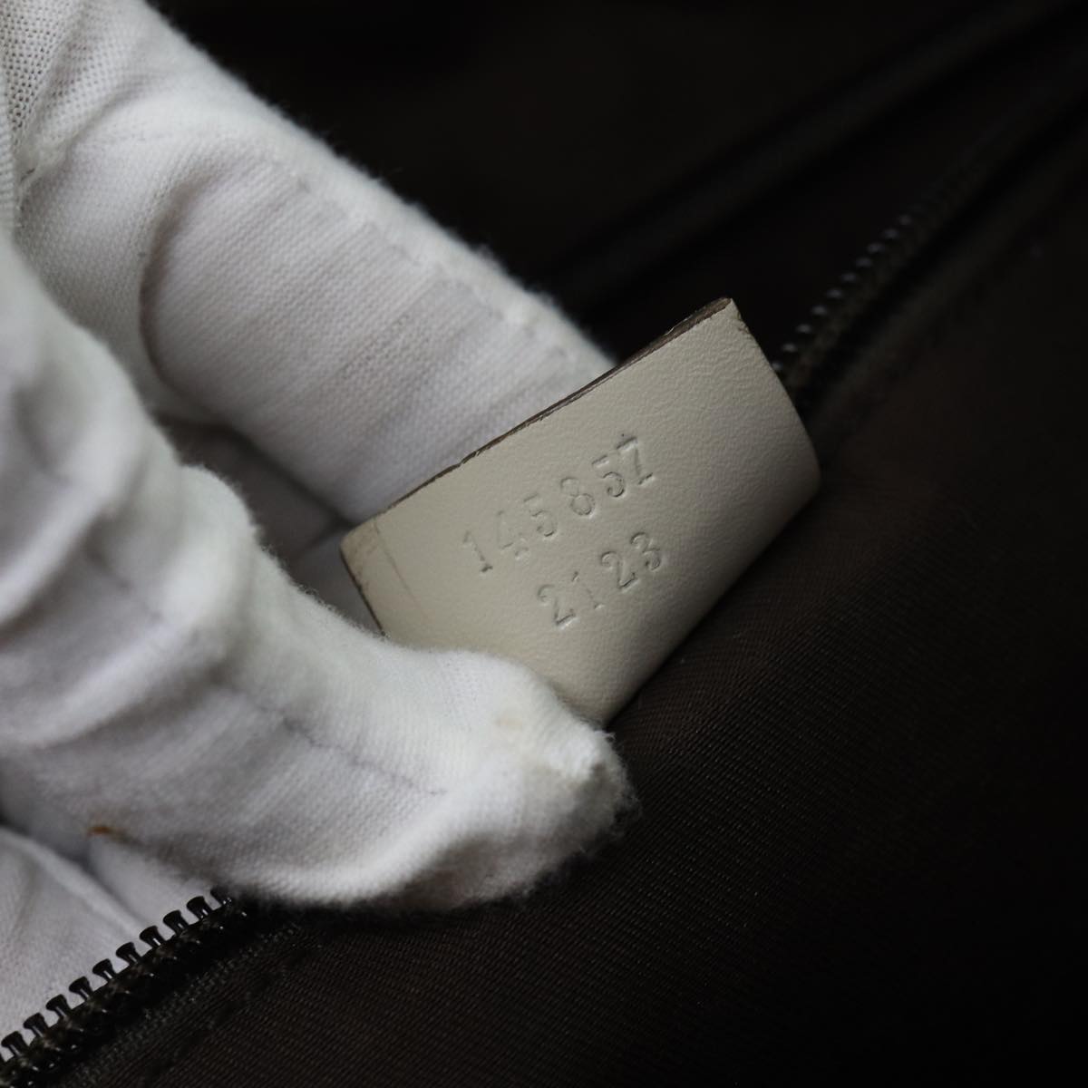 GUCCI GG Canvas Shoulder Bag Beige White 145857 82178