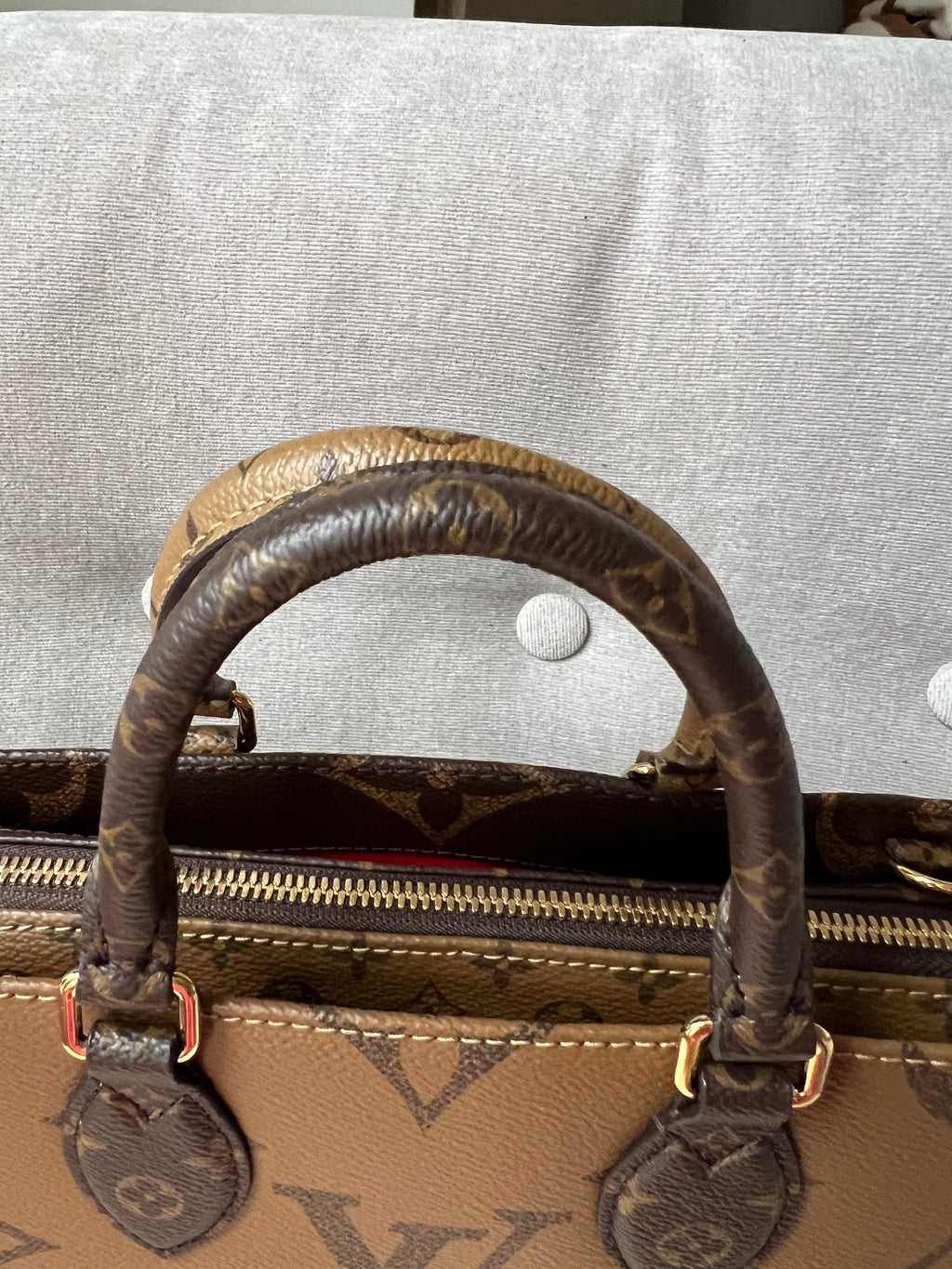 Louis Vuitton On the Go East West Tote Bag Monogram (RRP £2,150)