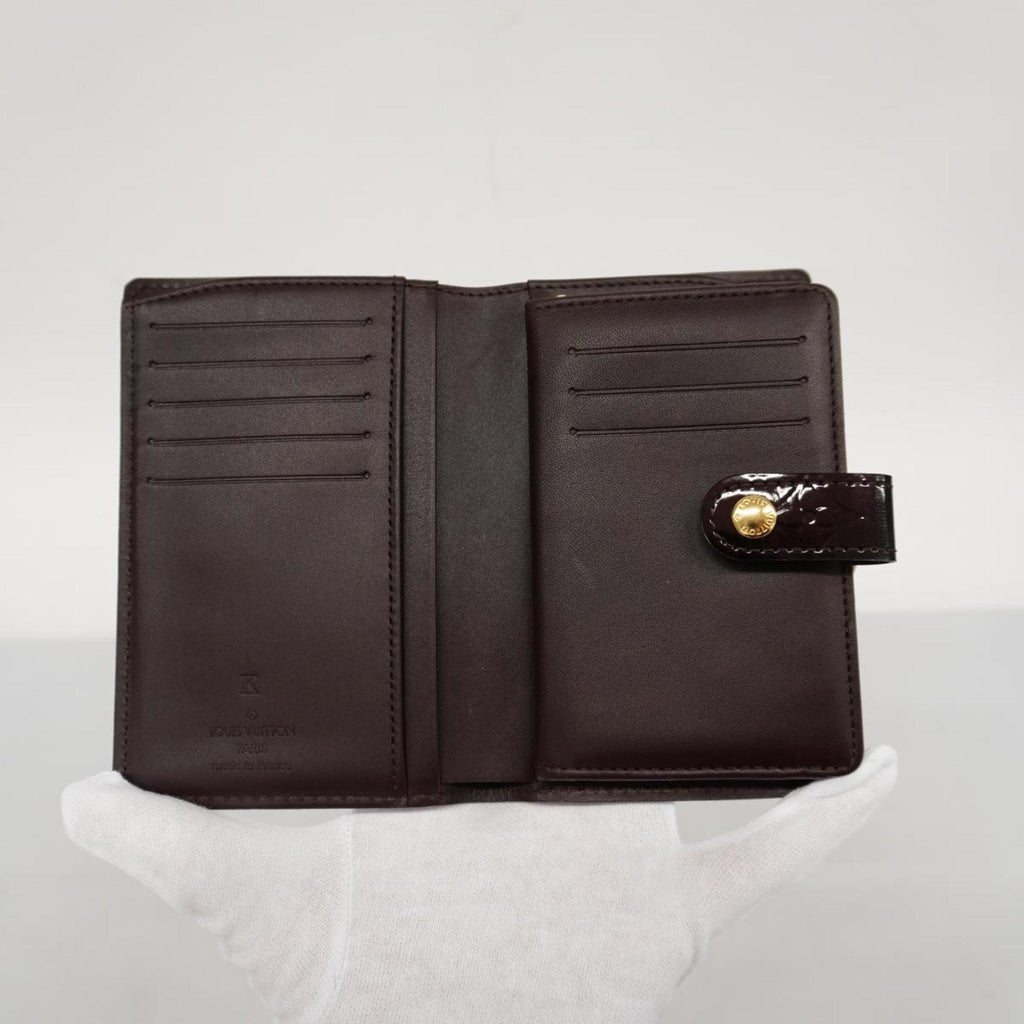 Louis Vuitton Portefeuille Viennois  Patent Leather Wallet  ()