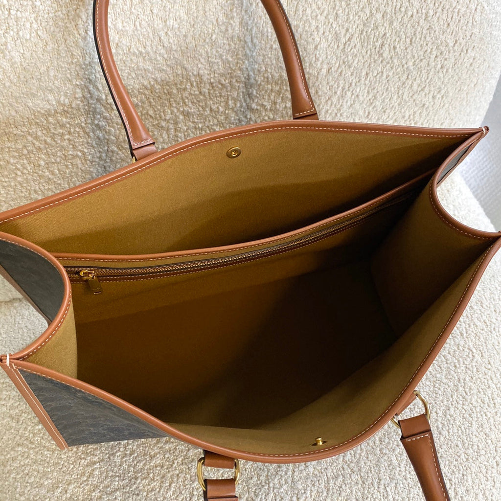 GLAMI Horizontal Cabas In Triomphe Canvas Tan For Women 17in/43cm 197912BZJ.04LU