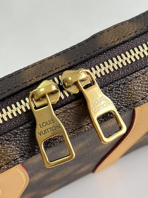 SAMC - LOV Bags - 1598