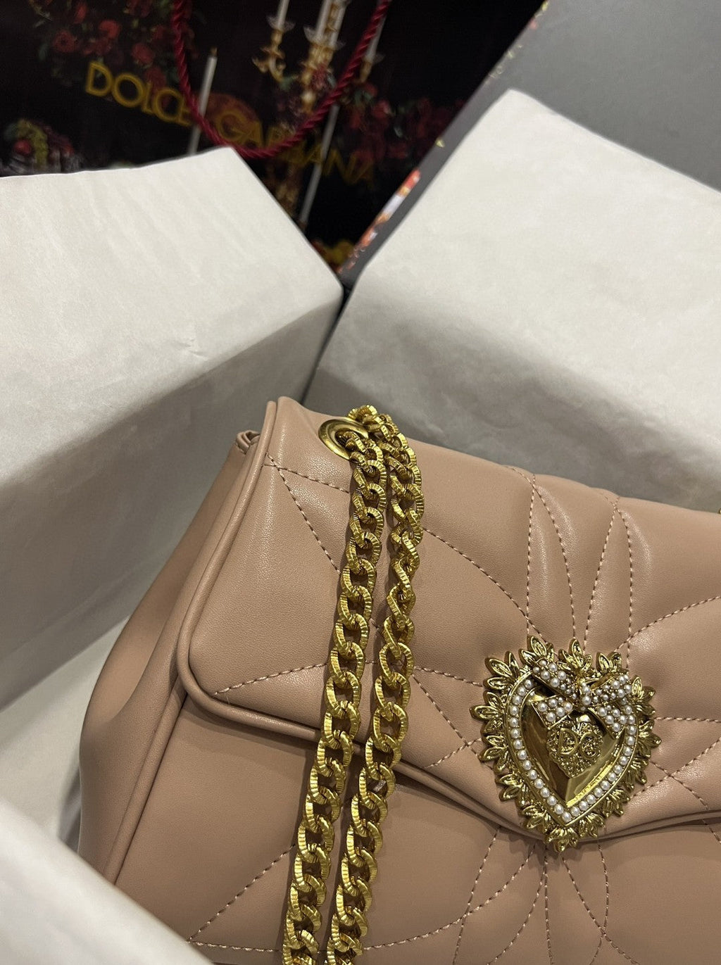 GLAMI Large Devotion Shoulder Bag In Quilted Nappa Beige For Women 11.4in/29cm GLAMI