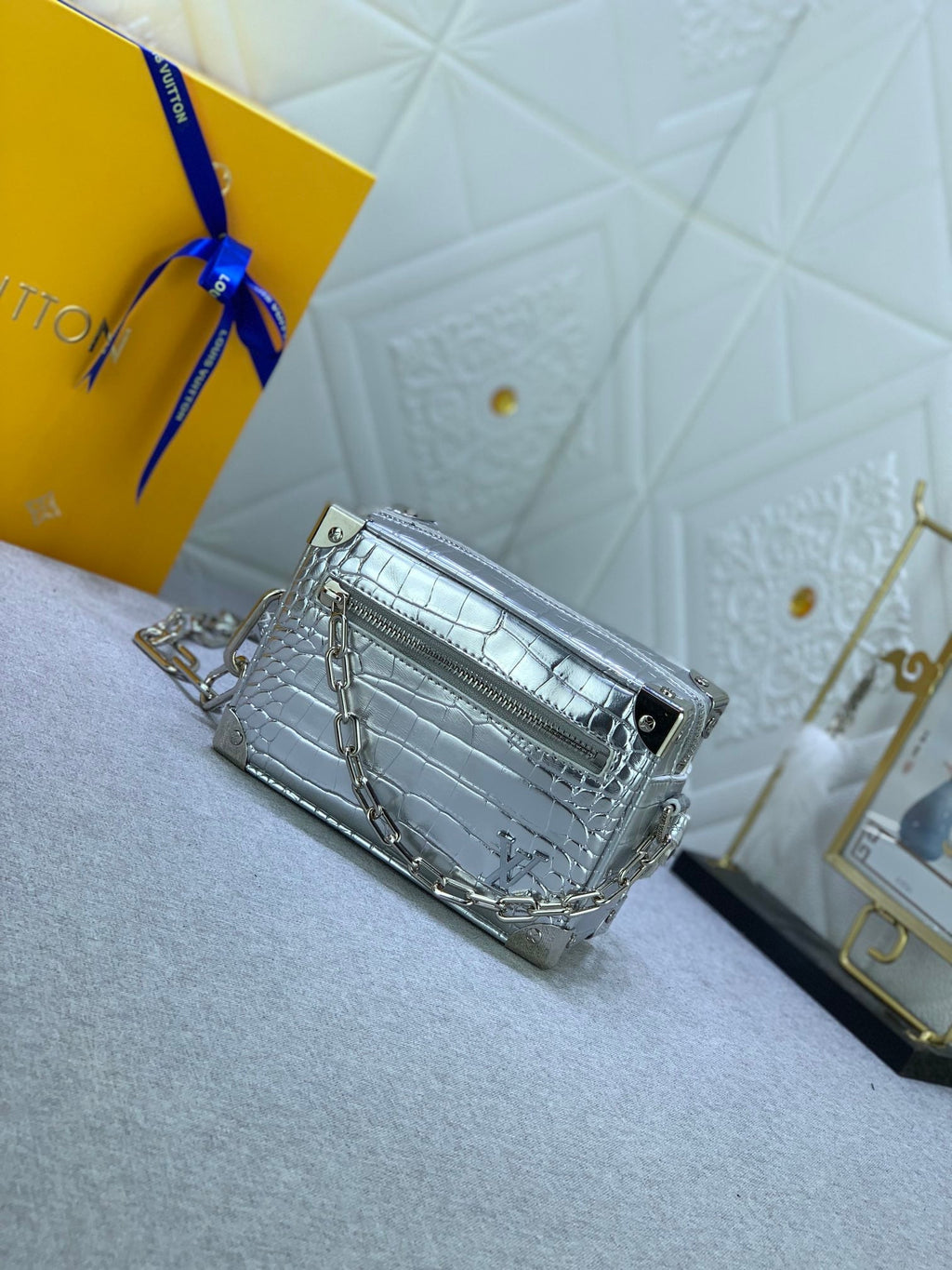 EN - New Arrival Bags LUV 659