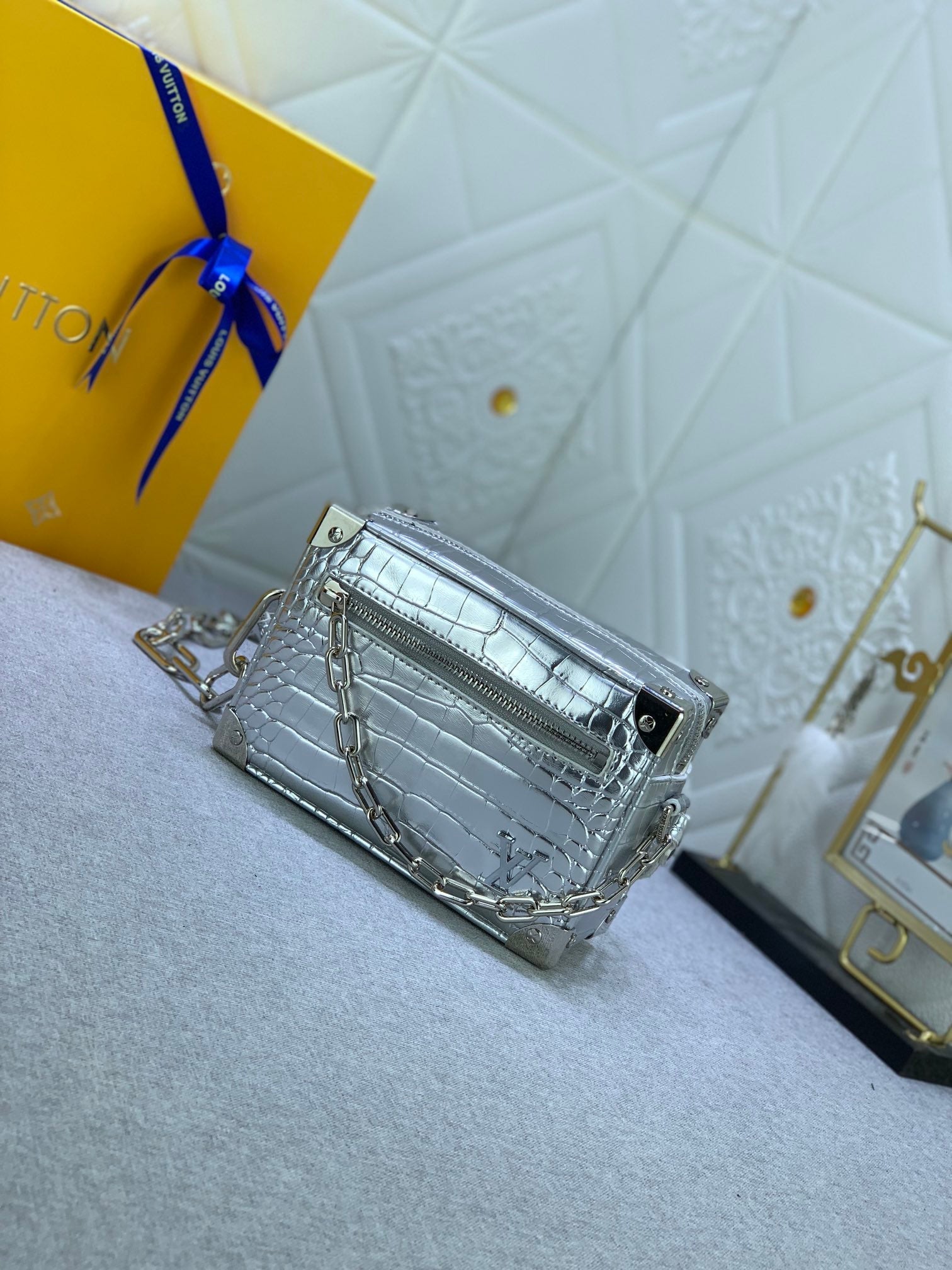 EN - New Arrival Bags LUV 659