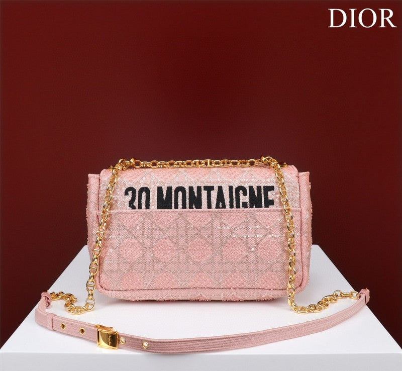 ELE - Dir Bags - 2011