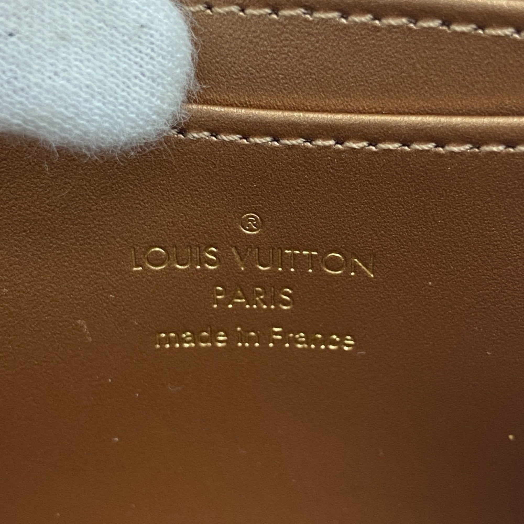 Louis Vuitton Zippy Coin Purse  Canvas Wallet  ()