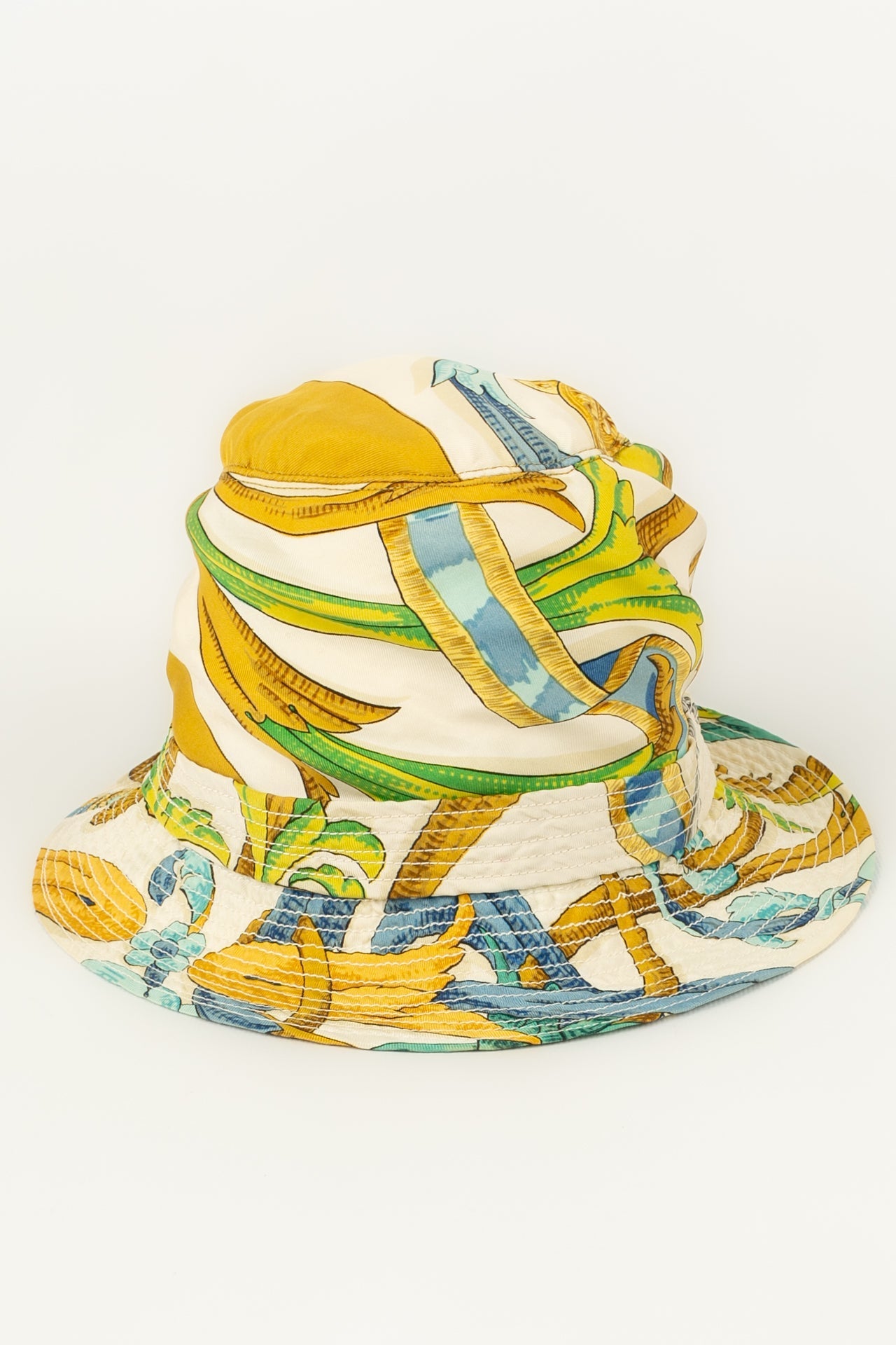 Chapeau en soie HermÃƒÆ’Ã‚Â¨s