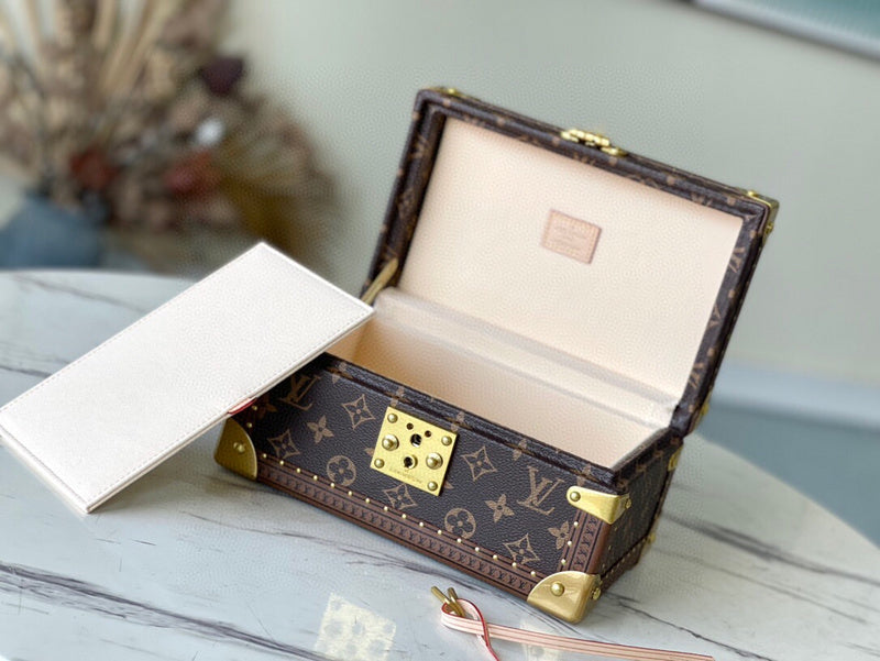 Fashion Lu-Vi bags - 4696