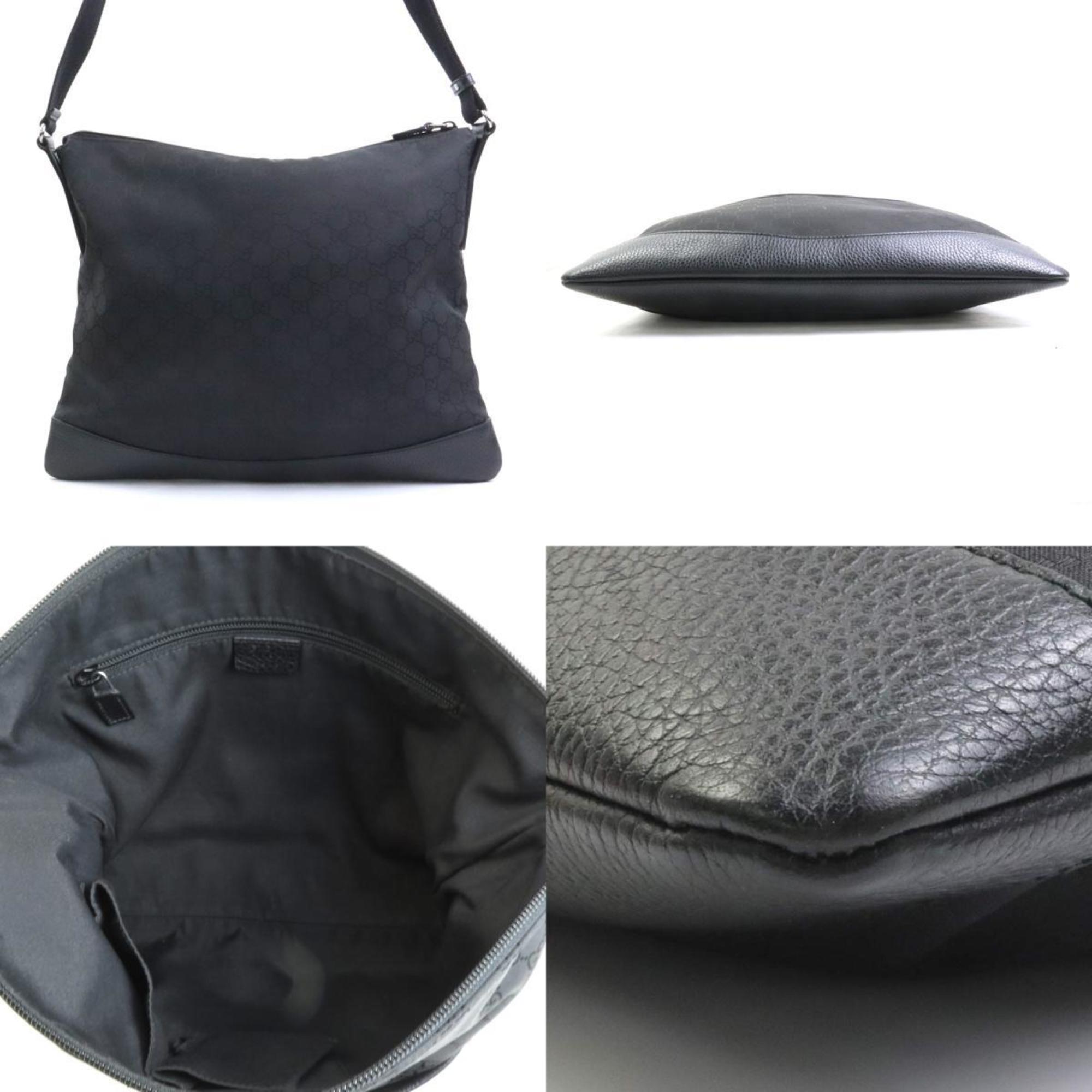Gucci Messenger
