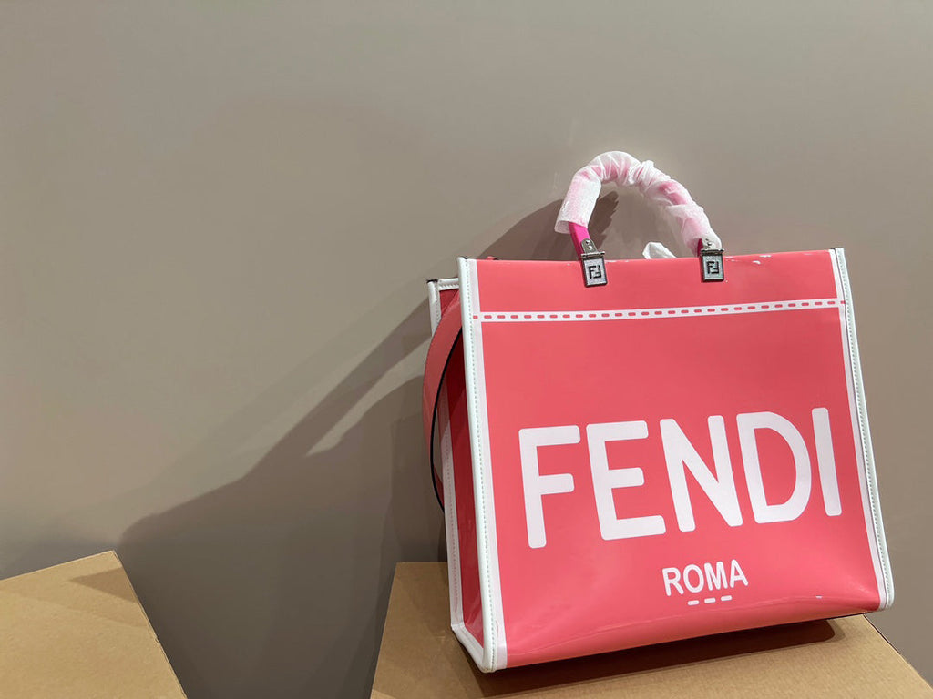 EN - Luxury Bags FEI 282