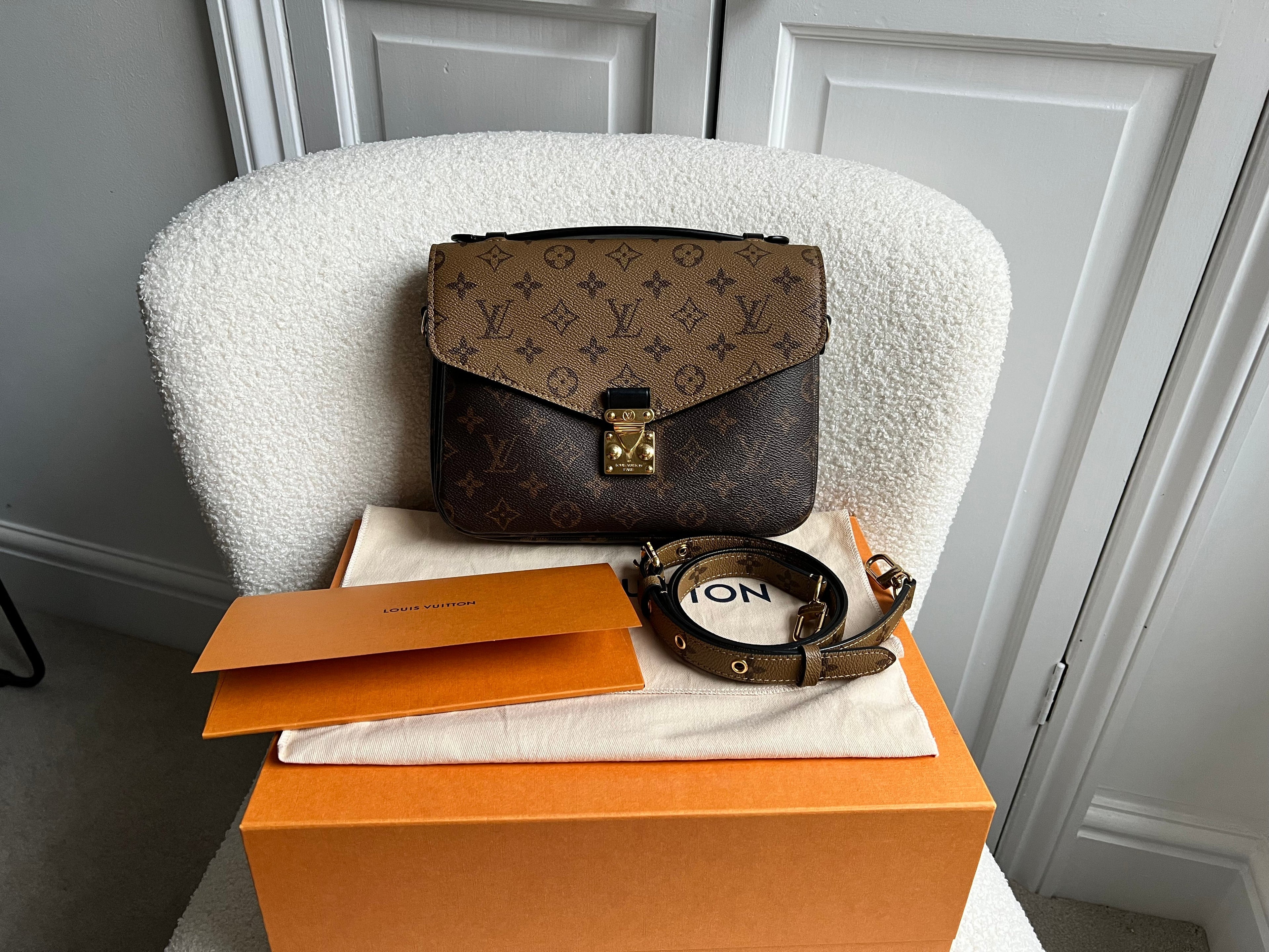 Louis Vuitton Pochette Metis Reverse Monogram (RRP £2,000)