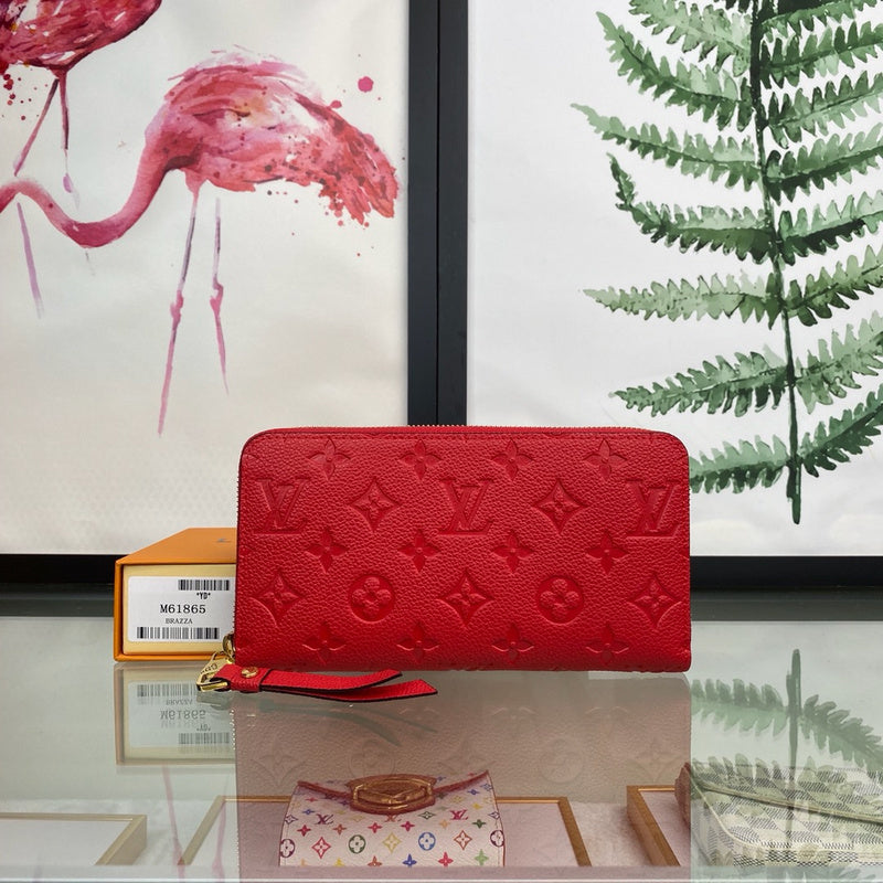 LOV2 Bags - Luxurious Bags  1820