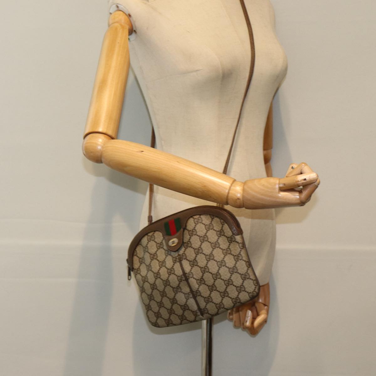 GUCCI GG Supreme Web Sherry Line Shoulder Bag PVC Beige 904 02 047 83664