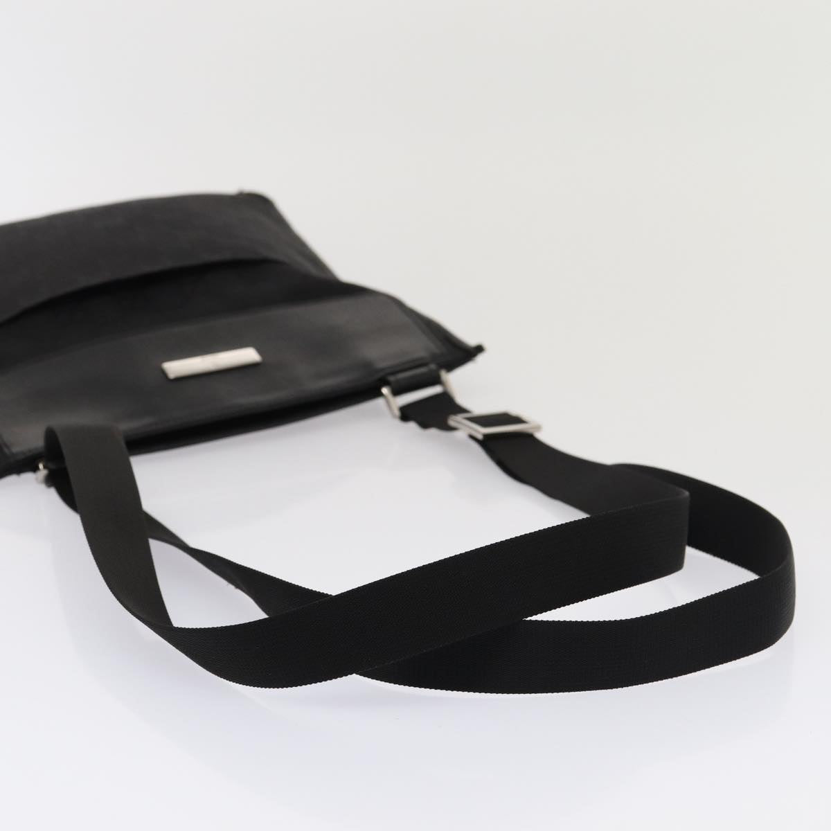 GUCCI GG Canvas Shoulder Bag Black 27639 200047 83704