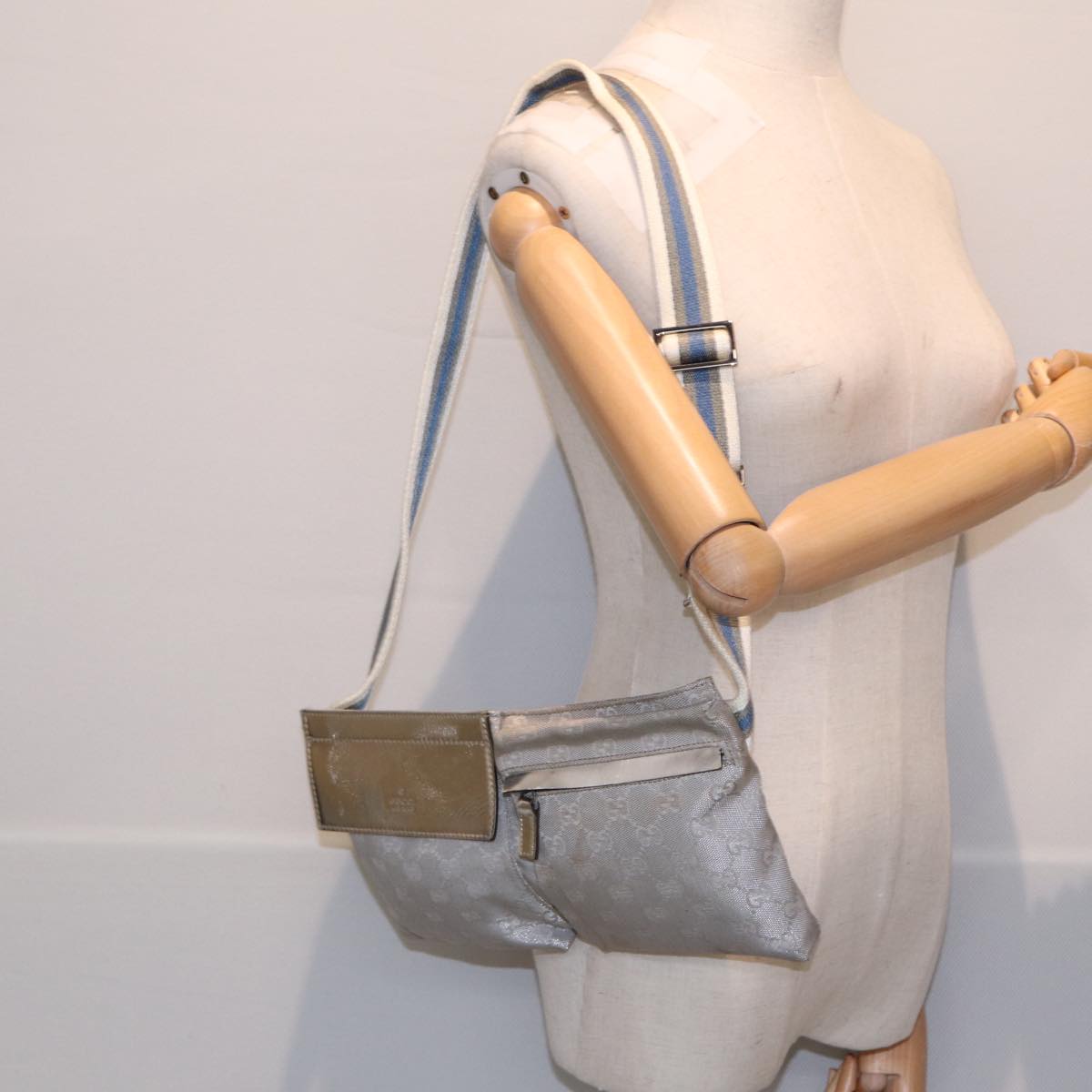 GUCCI GG Canvas Waist bag Silver 28566 83709