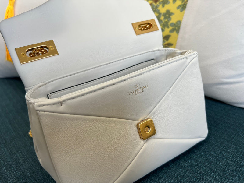 Glamy - VEL Bags - 1596