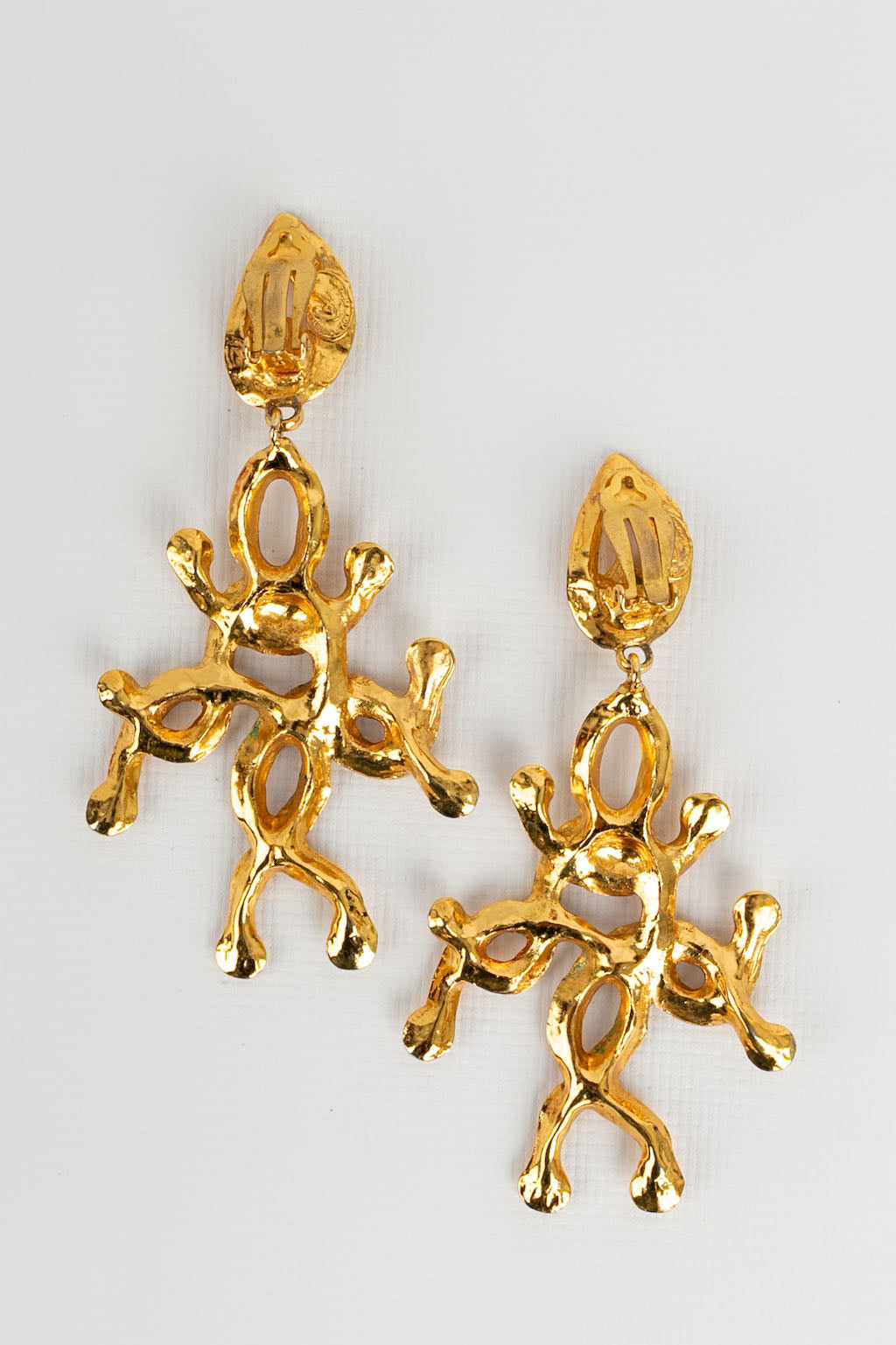 Boucles d'oreilles Christian Lacroix