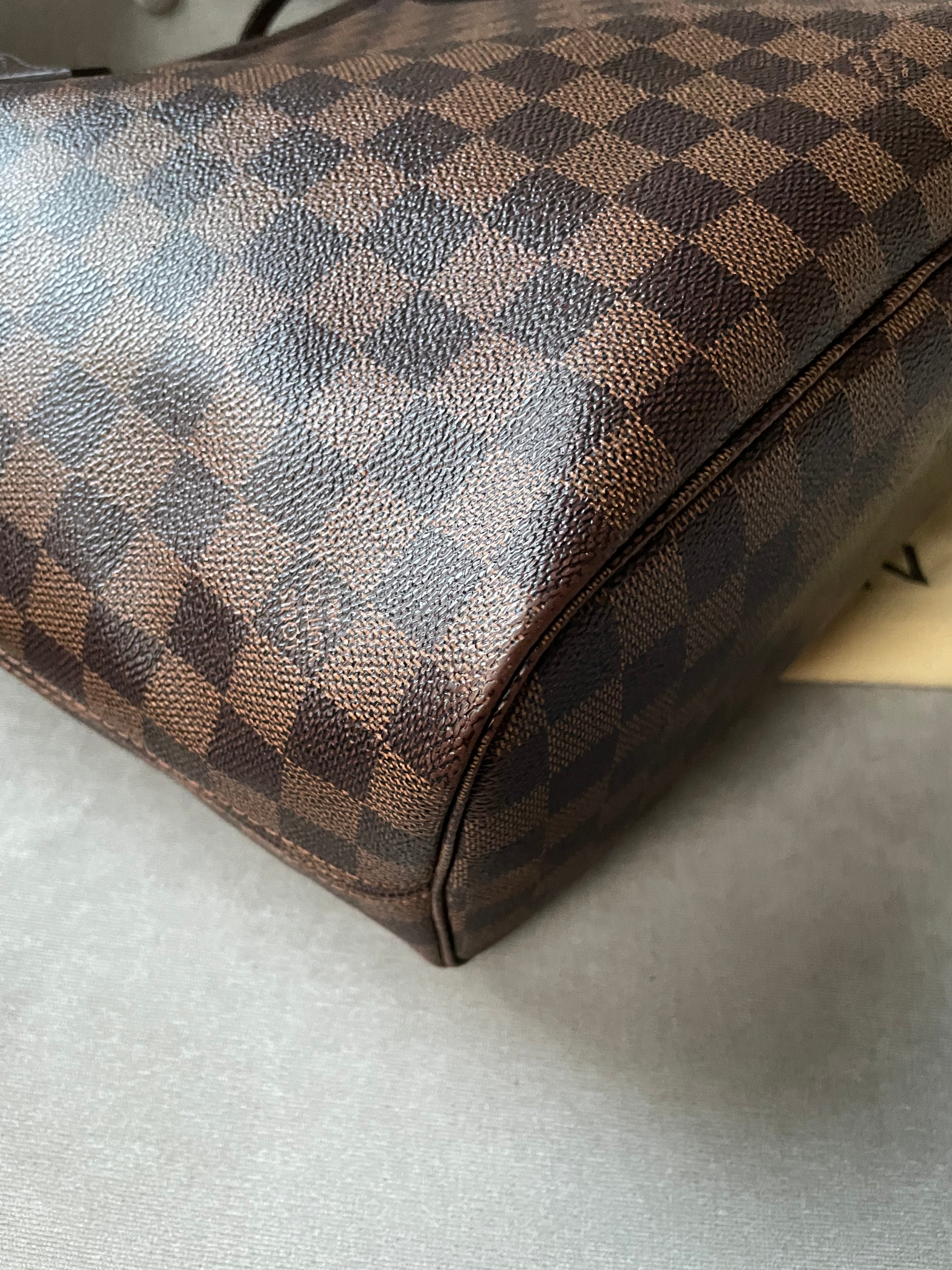 Louis Vuitton Neverfull MM Damier Ebene Cherry Interior (RRP £1,410)