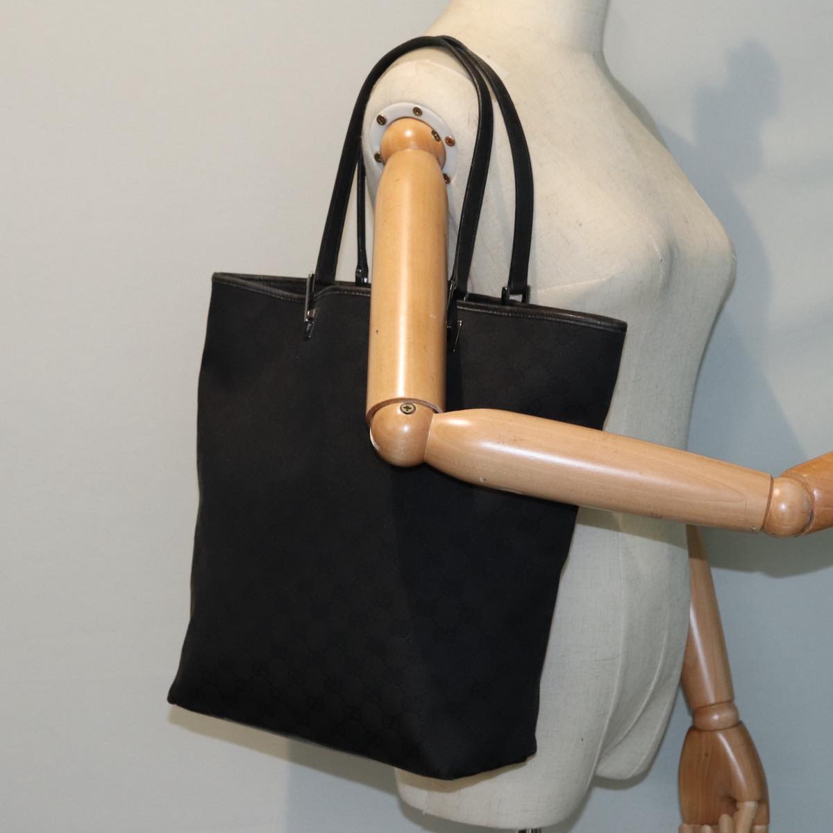 GUCCI GG Canvas Tote Bag Silver Black 31243 84661