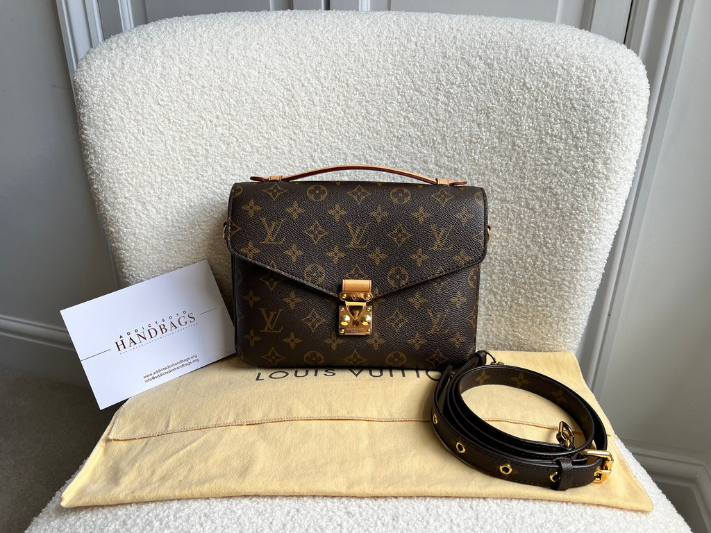 Louis Vuitton Pochette Metis Monogram (RRP £1,970)
