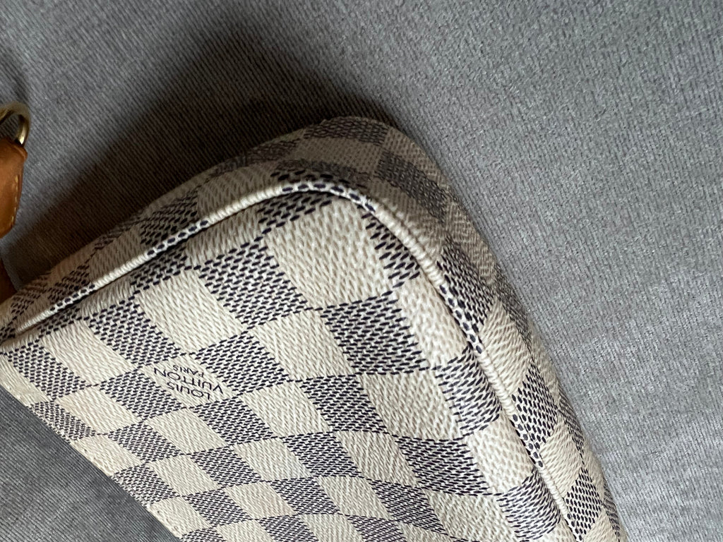Louis Vuitton Pochette Accessoires Damier Azur (no strap)