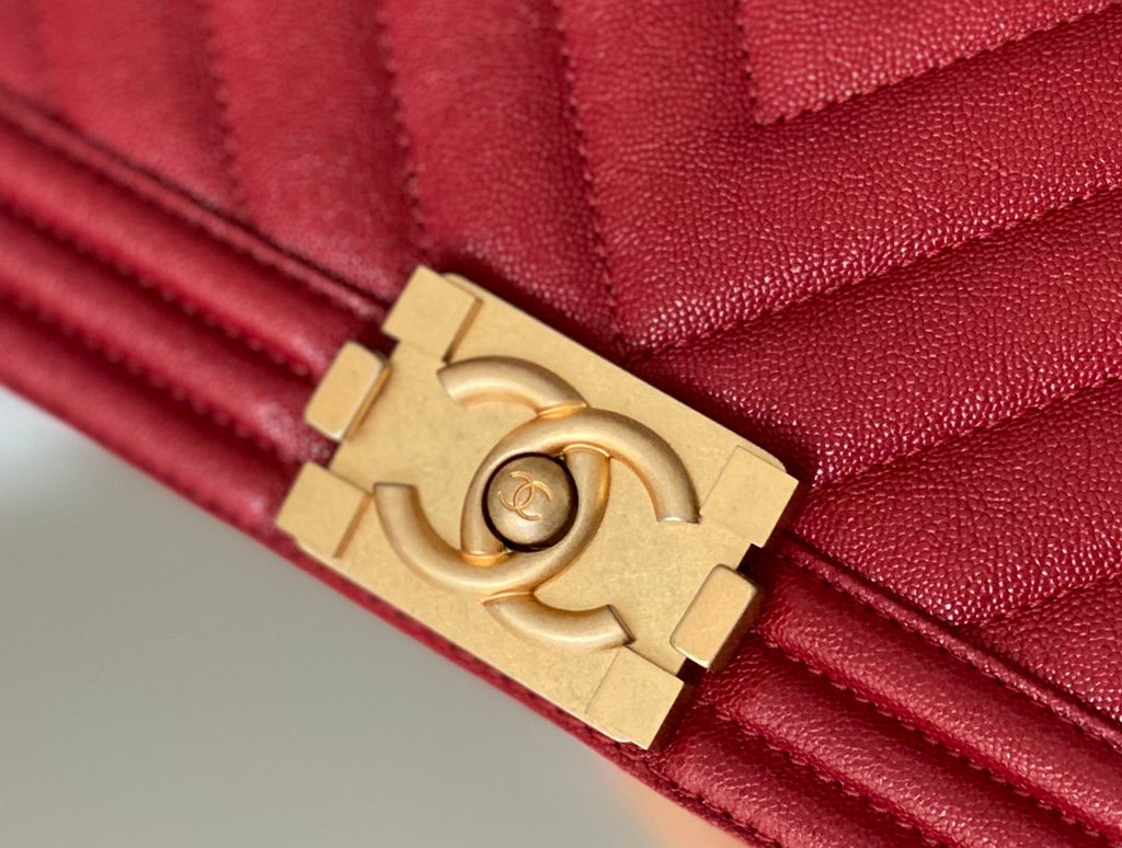 CHLMedium Boy Handbag Red For Women 9.8in/25cm A67086
