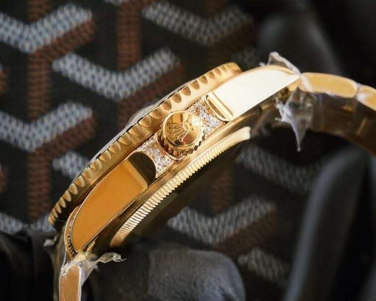 SAMC - Mix Watches - 056
