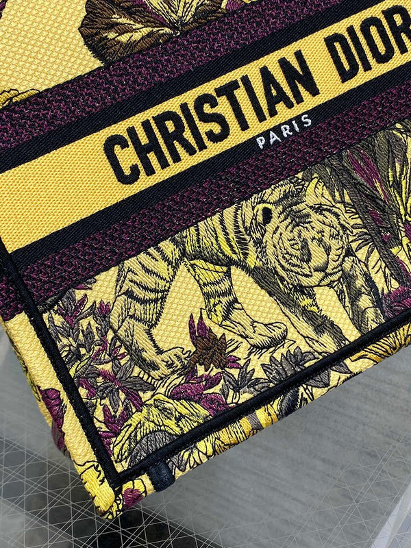 ELE - Dir Bags - 035