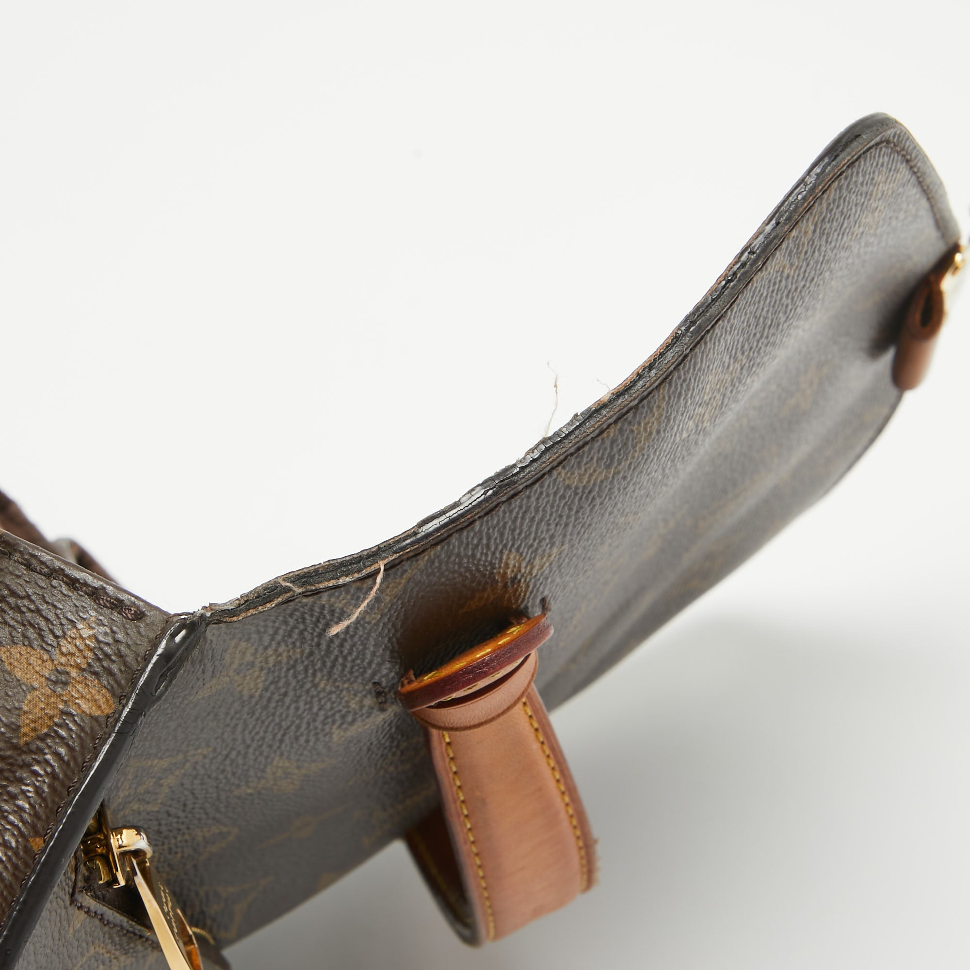 Louis Vuitton Monogram Canvas Pochette Metis Bag..