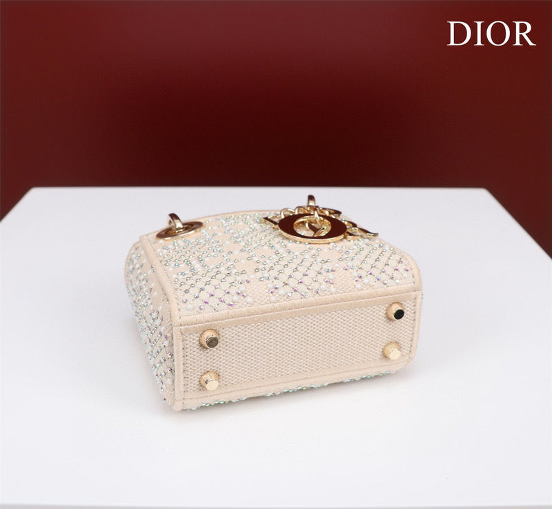 ELE - Dir Bags - 1686