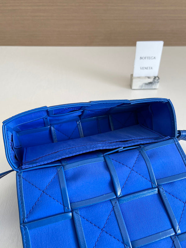 Glamy - BOV Bags - 725