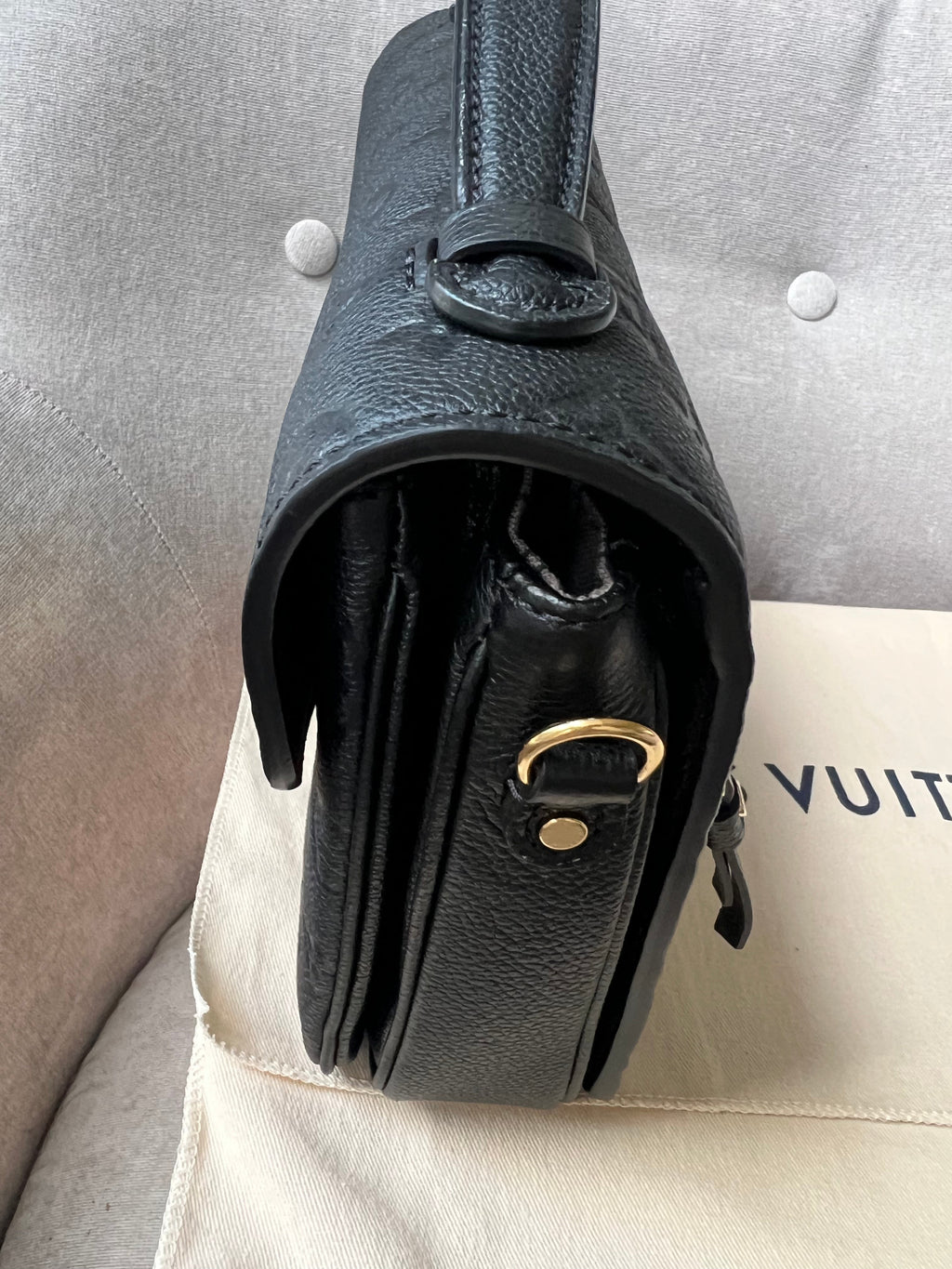 Louis Vuitton Pochette Metis Black Empreinte (RRP £2,110)