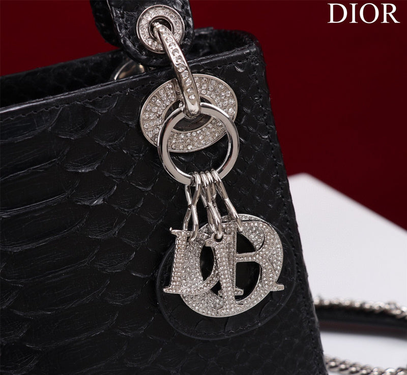 ELE - Dir Bags - 1683