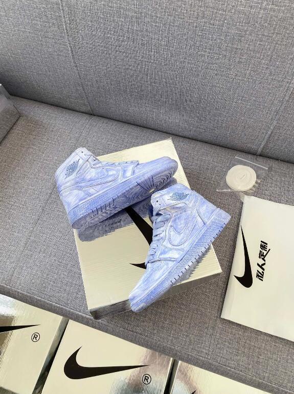 SAMC - NKE Shoes - 1717
