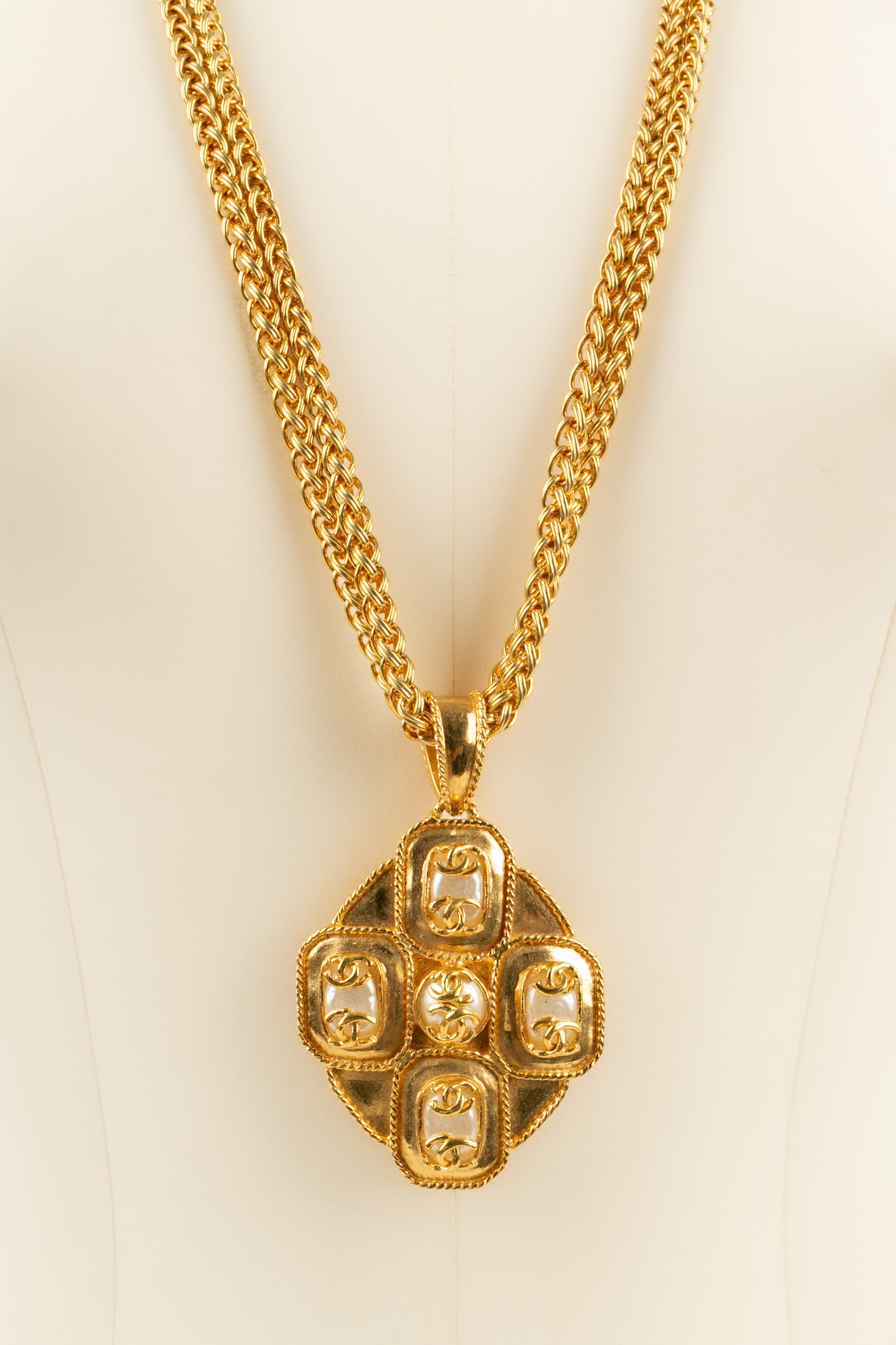 Collier Chanel Automne 1995