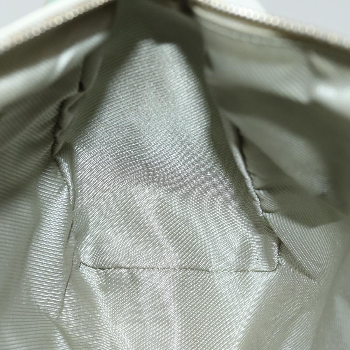 GUCCI GG Canvas Hand Bag Beige White gold 000 0851 85519