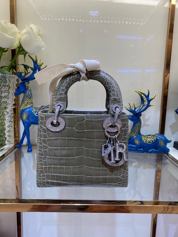 ELE - Dir Bags - 1833