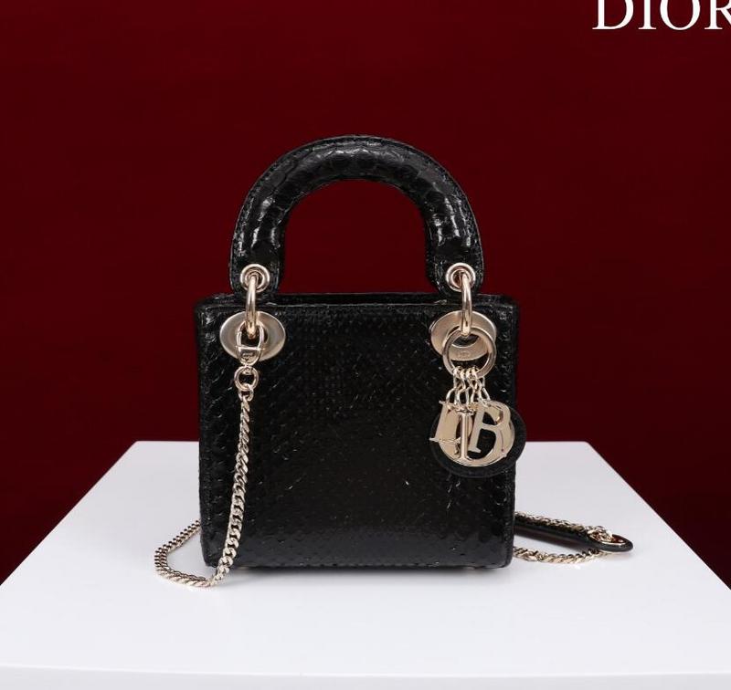 SAMCC - DOR Bags - 103