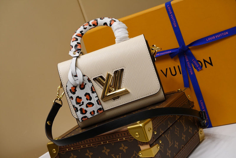 LOV2 Bags - Luxurious Bags  1519