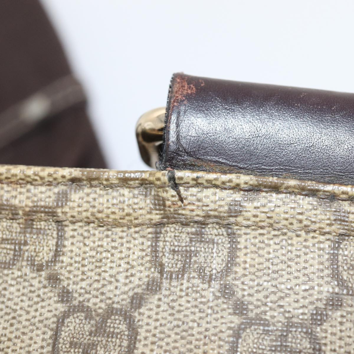 GUCCI GG Supreme Shoulder Bag PVC Leather Beige Silver 201446 85724