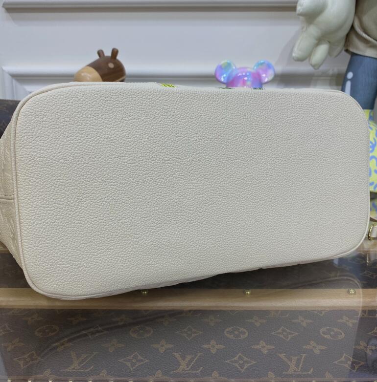 SAMC - LOV Bags - 1198