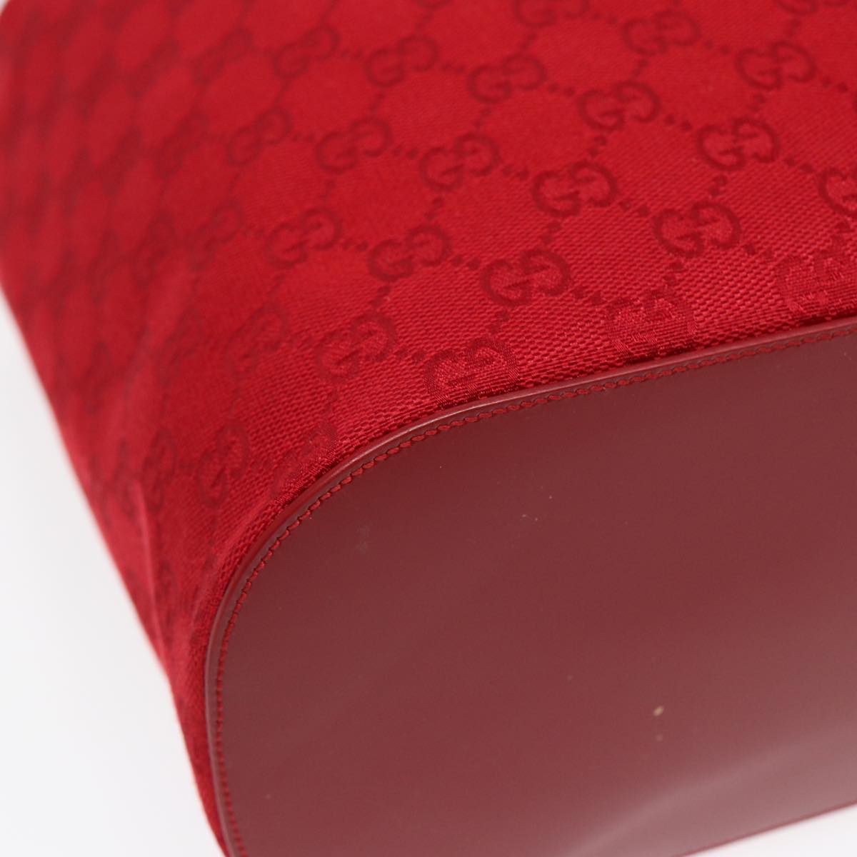 GUCCI GG Canvas Shoulder Bag Red 001 3738 85971