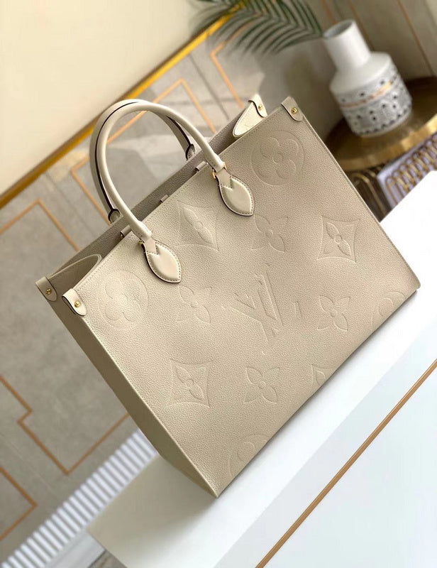 LOV2 Bags - Luxurious Bags  1653