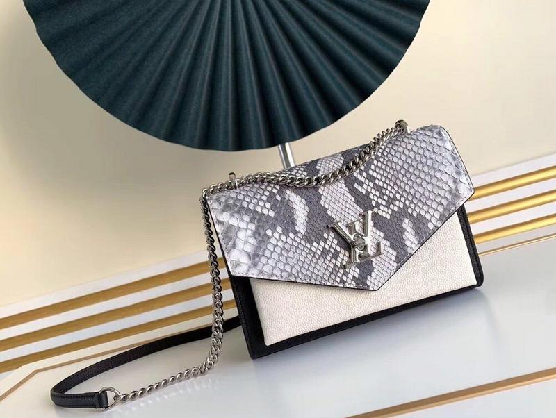 SAMC - LOV Bags - 2611