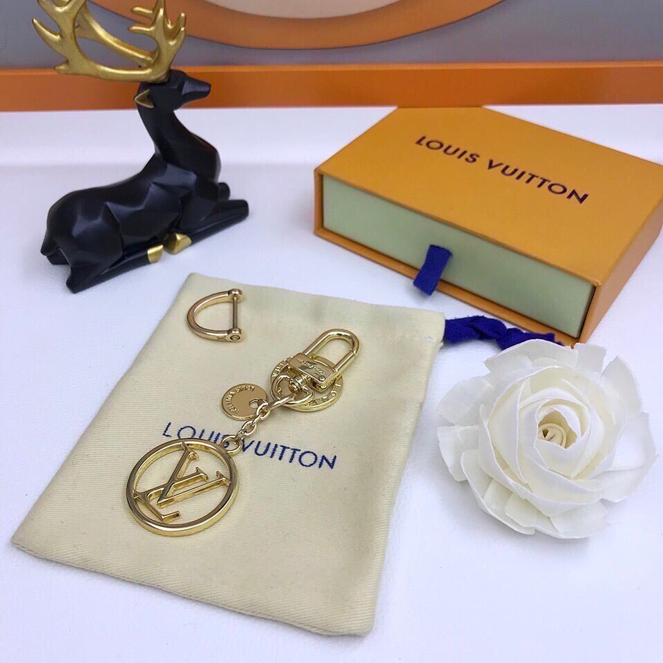 EN - Lux Keychains LUV 021