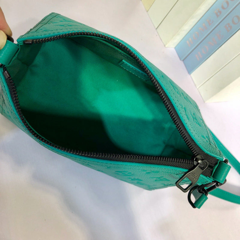 LOV2 Bags - Luxurious Bags  1909