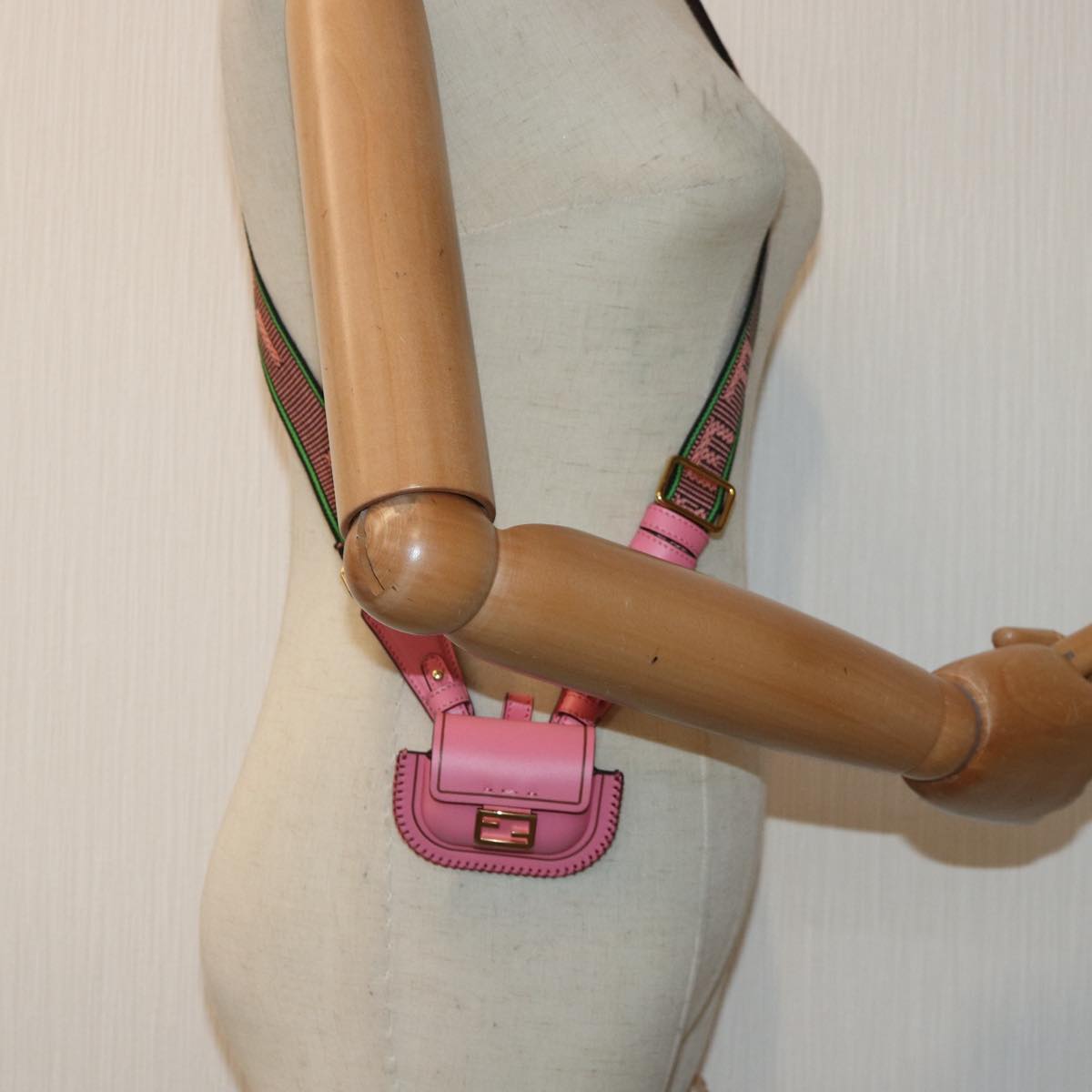 FENDI AirPods Case Pouch Leather Pink 86208