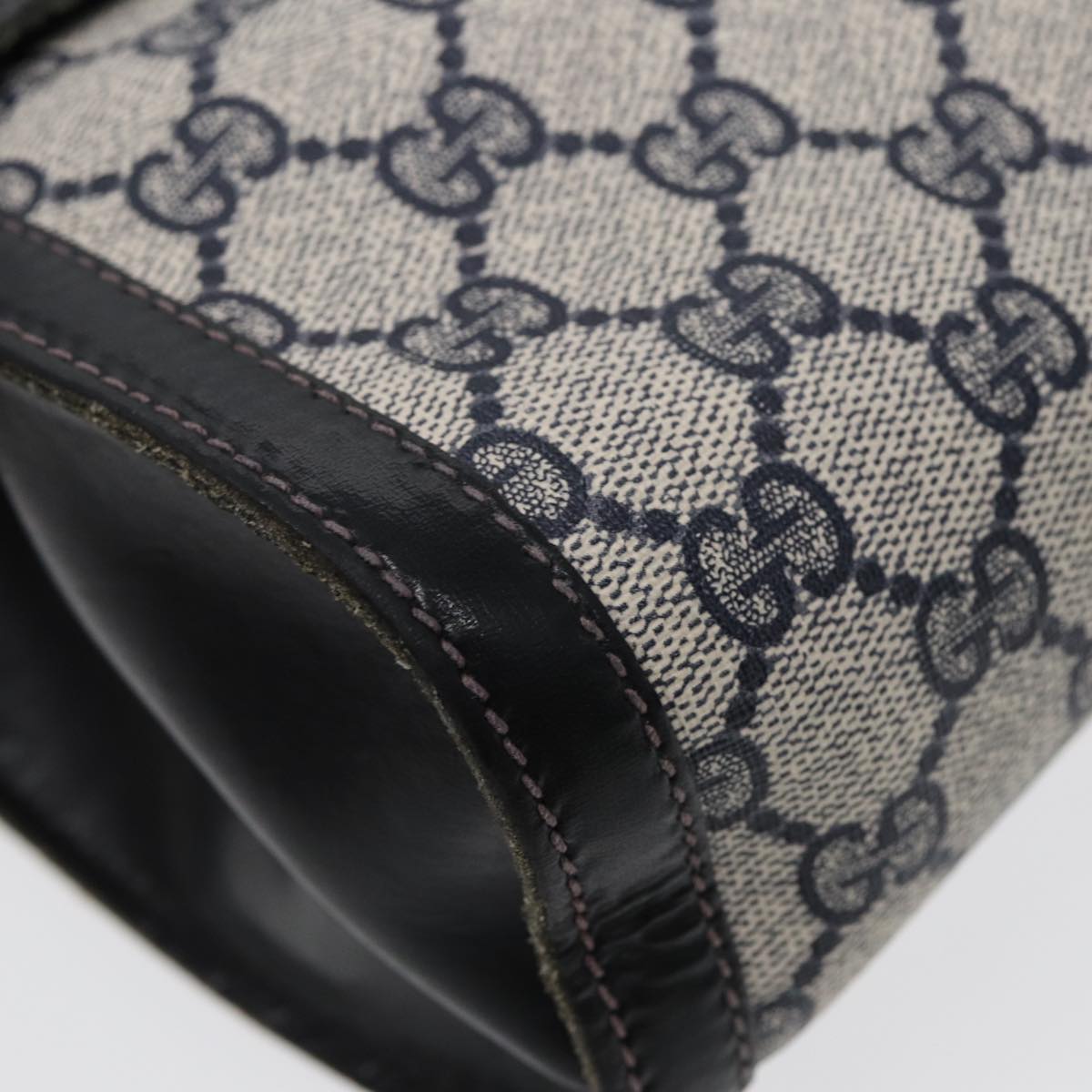 GUCCI GG Supreme Sherry Line Clutch Bag PVC Navy Gold 67 014 3087 86554