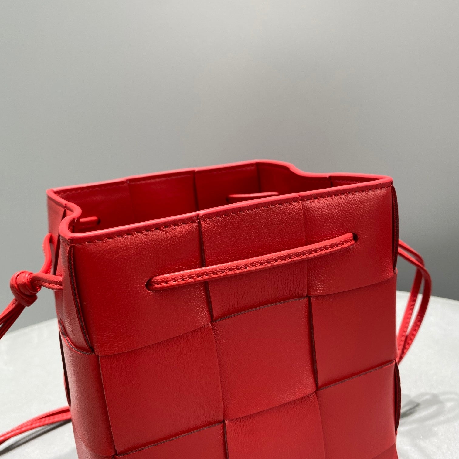 GLAMI Mini Cassette Bucket Bag Red, For Women, Bags 5.5in/14cm 680217VCQC46358
